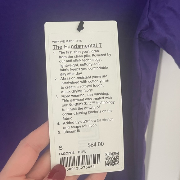 NWT mens lululemon tee - Picture 3 of 3